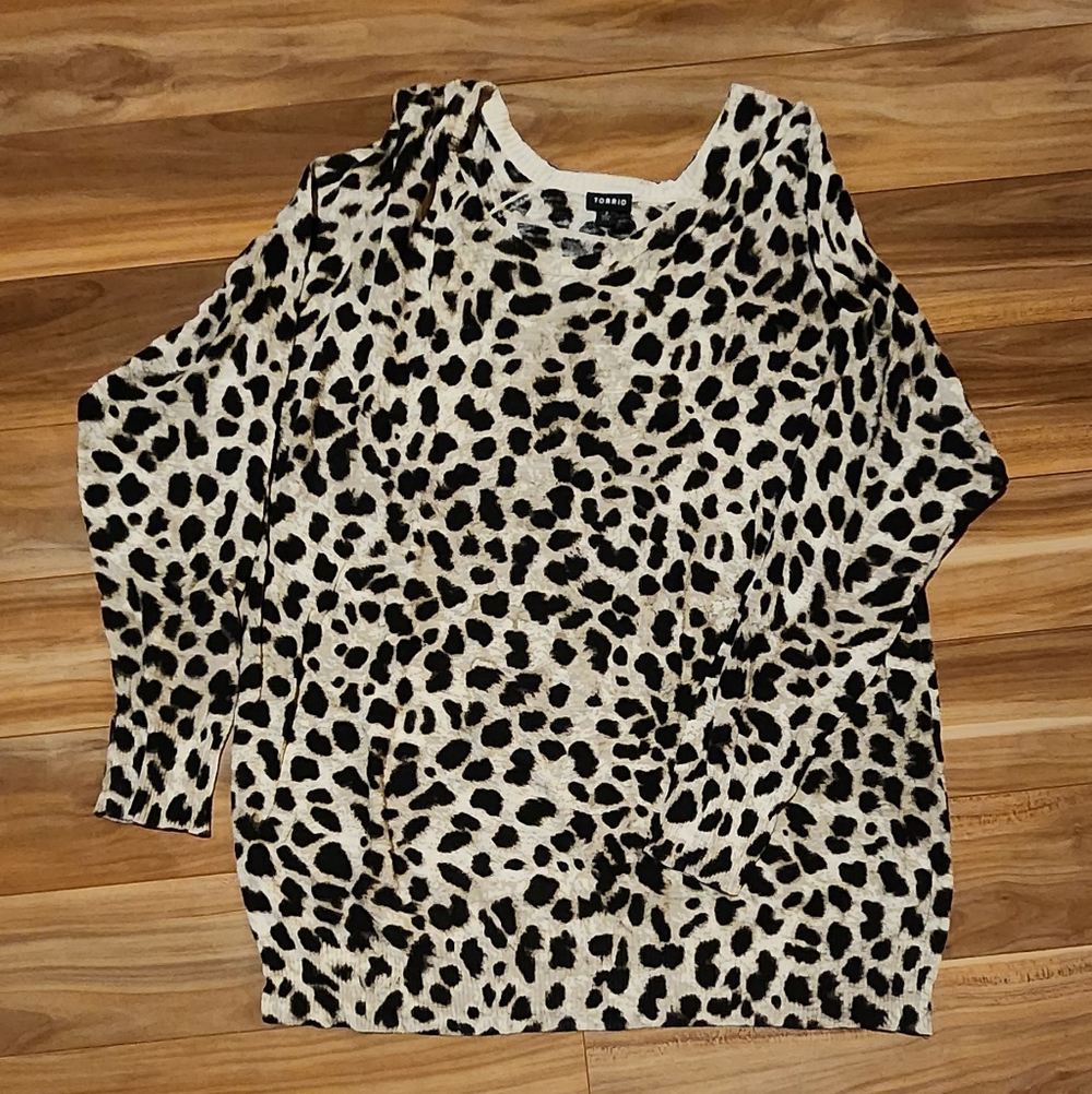 Torris Sweater